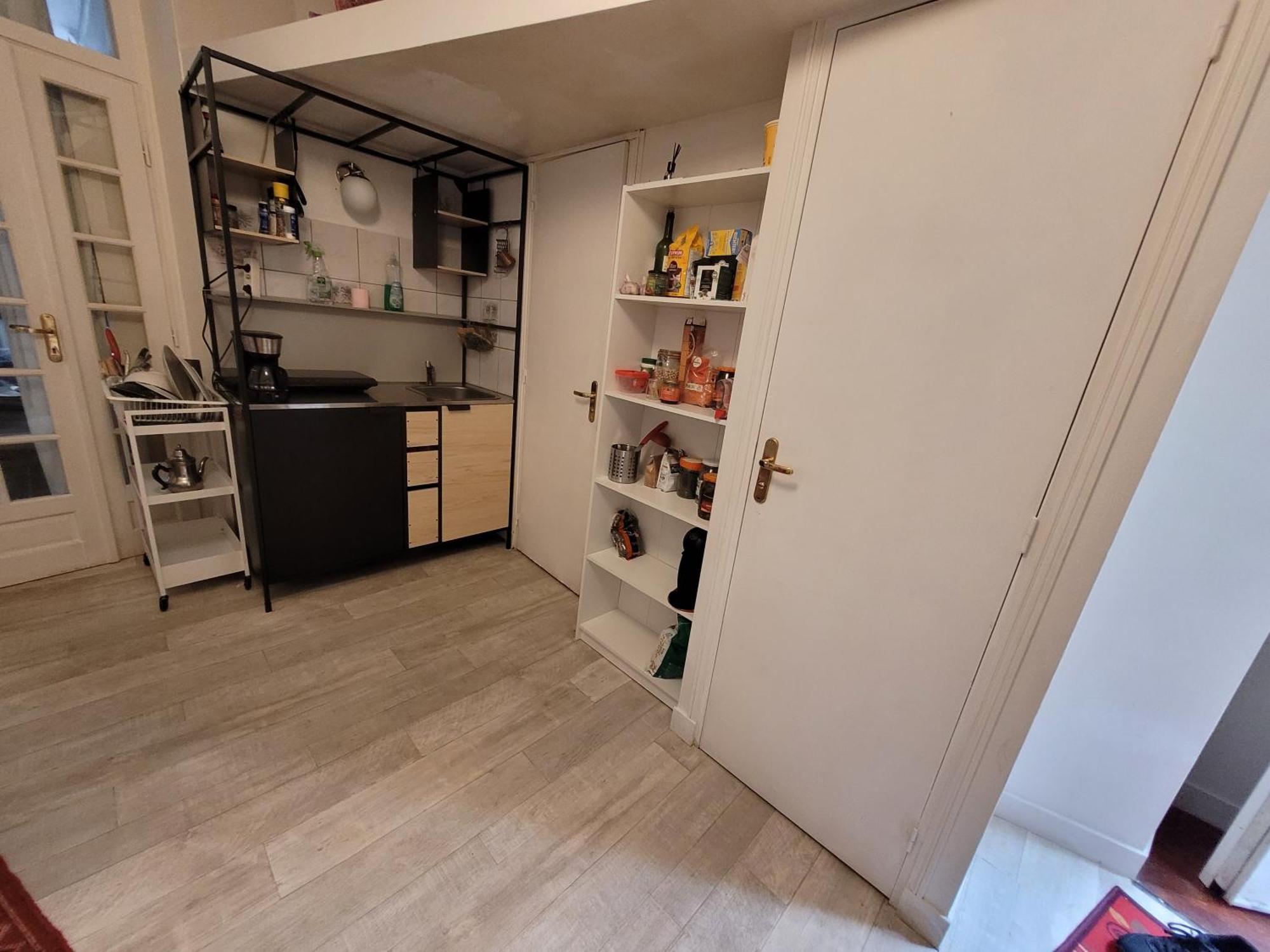 Cozy And Nice Homestay Room - Chambre D'Hote Paris Ngoại thất bức ảnh