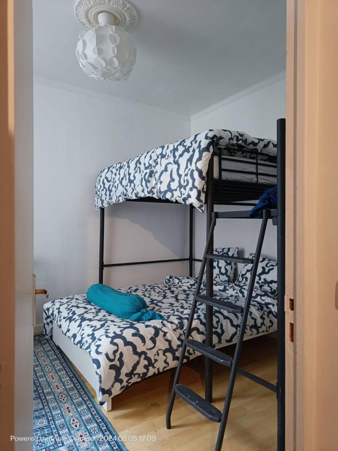Cozy And Nice Homestay Room - Chambre D'Hote Paris Ngoại thất bức ảnh